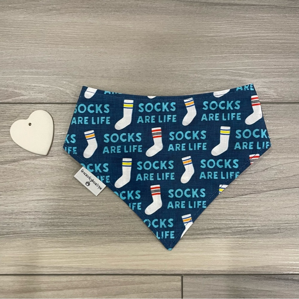 Reversible Bandana With Snaps for Dogs Size Small